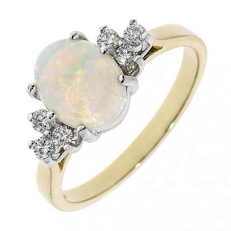 18ct yellow gold oval 1.17ct opal and diamond ring